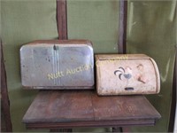 Vintage bread boxes - 2