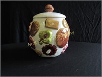 Hearts & Treats Cookie Jar With Cracked Top