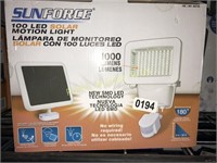 SUNFORCE $55 RETAIL 100LED SOLAR LIGHT-ATTENTION