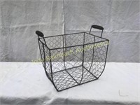 Unique chicken wire basket