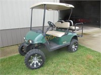 EZ-GO Golf Cart,