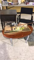 Vintage sewing machine, coffee table, chair,