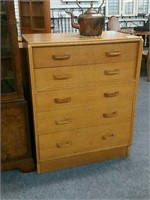 MID CENTURY FIVE DRAWER CHEST OF DRAWERS