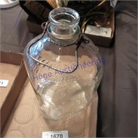 Glass jar- Sanitary embossed