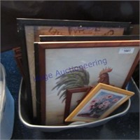 Framed pictures - tote full