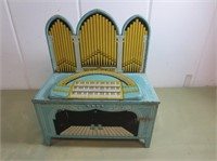 Wolverine Toy Organ - Tin Wind Up