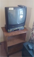 Magnavox TV Toshiba VCR Sharp TV TV stand (WORKS)