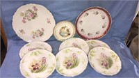 Nine pieces of Victorian porcelain China plates,