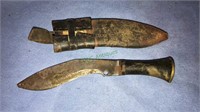 Antique horn handled knife with sheath that is