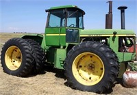 1978 JD 8630 Tractor, not running, hyd issues (view 1)
