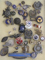 LOT OF APPROX 37 MILITARY PINS & MEDALS