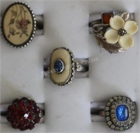 COLLECTION OF 6 STERLING SILVER RINGS INCL