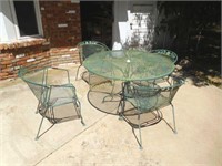 Patio Table & 4-Chairs