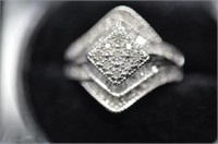 Large diamond estate ring
