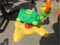 TURTLE BOUNCER TOY