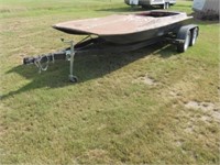 16' SANDED SPEED BOAT W/ DUAL AXEL  TRAILER