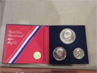 UNITED STATES BICENTENNIAL SILVER PROOF SET