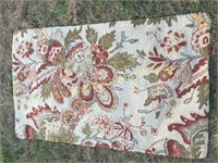 Nice floral Kaleen wool area rug
