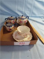 The Lansing Store Yard Stick, Tea Pot Set