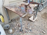 STEEL SHOP TABLE WITH VISE