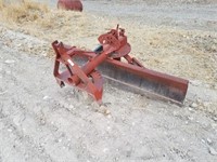 3 POINT TRACTOR BLADE