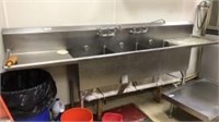 Stainless Steel 3-Bowl Sink