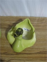 Green Hull Pottery Swimming Swan Duck 80 Planter