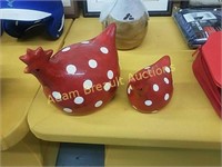 2 La Dolce Vita porcelain hens