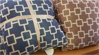 SET OF 4 CLOTH BLOCK PILLOWS