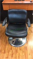 Professional hair salon arm chair, with