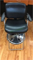 Professional hair salon arm chair, with