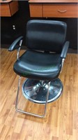 Professional hair salon arm chair, with