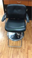 Professional hair salon arm chair, with