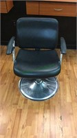 Professional hair salon arm chair, with