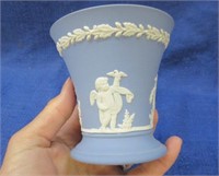 wedgwood jasperware 3.5inch tall vase