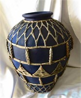 Blue Vase/urn