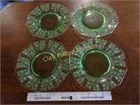 Set of 4 RARE Vaseline Glass Plates