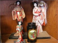 Japanese Dolls & Vase