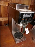 BUNN COMMERCIAL COFFEE MAKER-STAINLESS STEEL