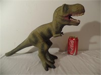 Grosse figurine de dinosaure