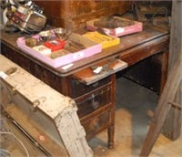 Vintage 5' X 3' Large Executive Office Desk
