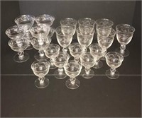 Beautiful 8 Place Setting Dining Glasses