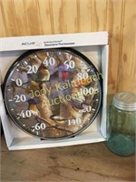 New bird lovers outdoor thermometer
