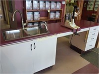 8 Workstation with Double SS Sink & Faucets