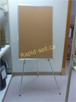 Easel with Telescoping Stand
