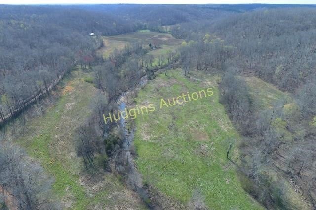 Tennessee Country Estate -  Home & 131 acres / 61 & 70 acres