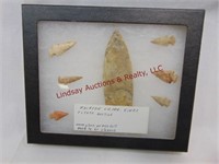 6.25x5.25 display box with arrowheads from