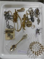 TRAY: ASST. NECKLACES, RINGS, PINS, KEY CHAINS