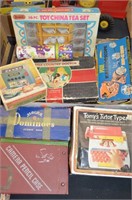 Mixed Vtg Toy & Playset Lot w/ Doctor Kit