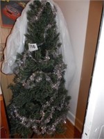 6 ft. artificial Christmas tree